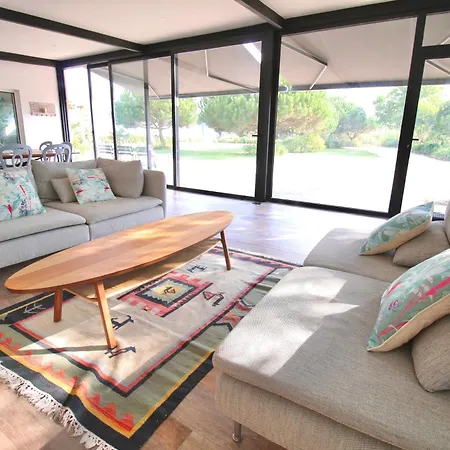 Desertas And Sport Casa de Férias *